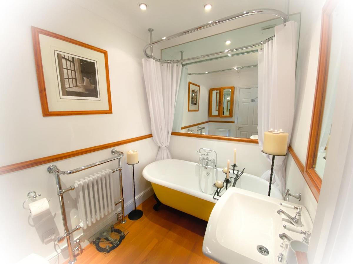 The Quay - Old Town Poole B&B - Great Location - Secure Free Parking Buitenkant foto