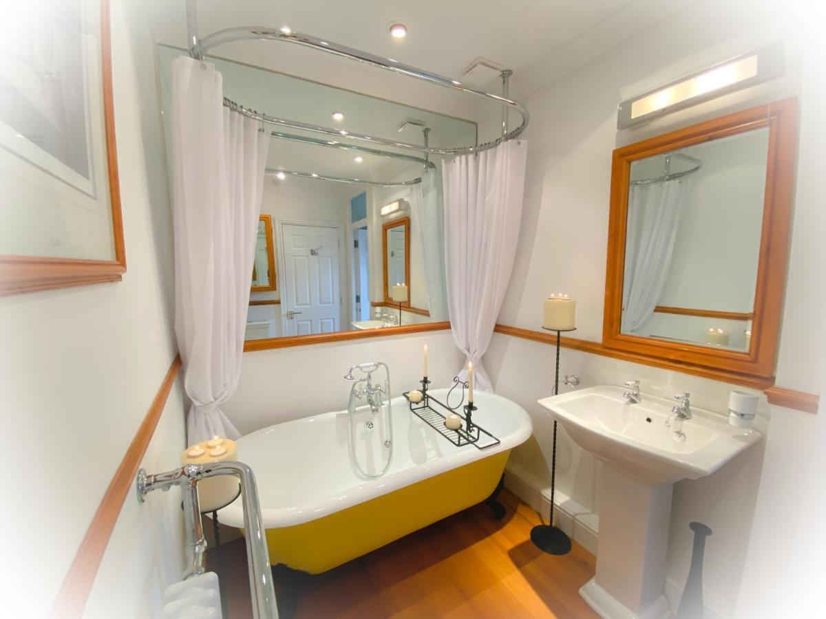 The Quay - Old Town Poole B&B - Great Location - Secure Free Parking Buitenkant foto