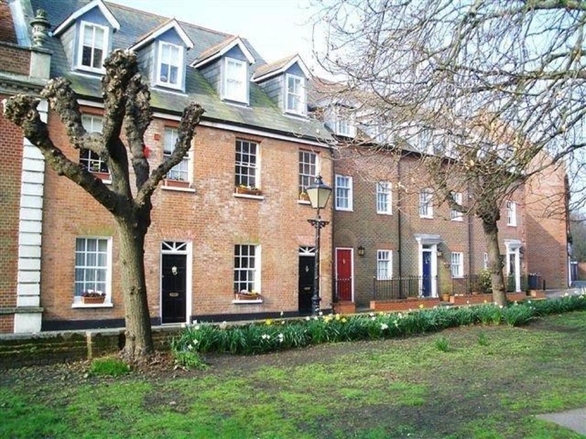 The Quay - Old Town Poole B&B - Great Location - Secure Free Parking Buitenkant foto